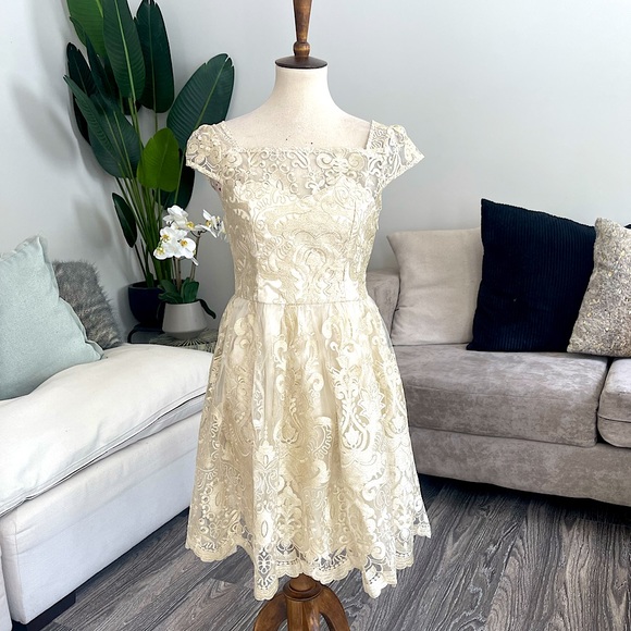 Lulus Ivory and gold dress - Picture 1 of 4